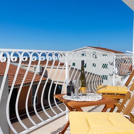 Apartamento Koko Makarska Exterior foto