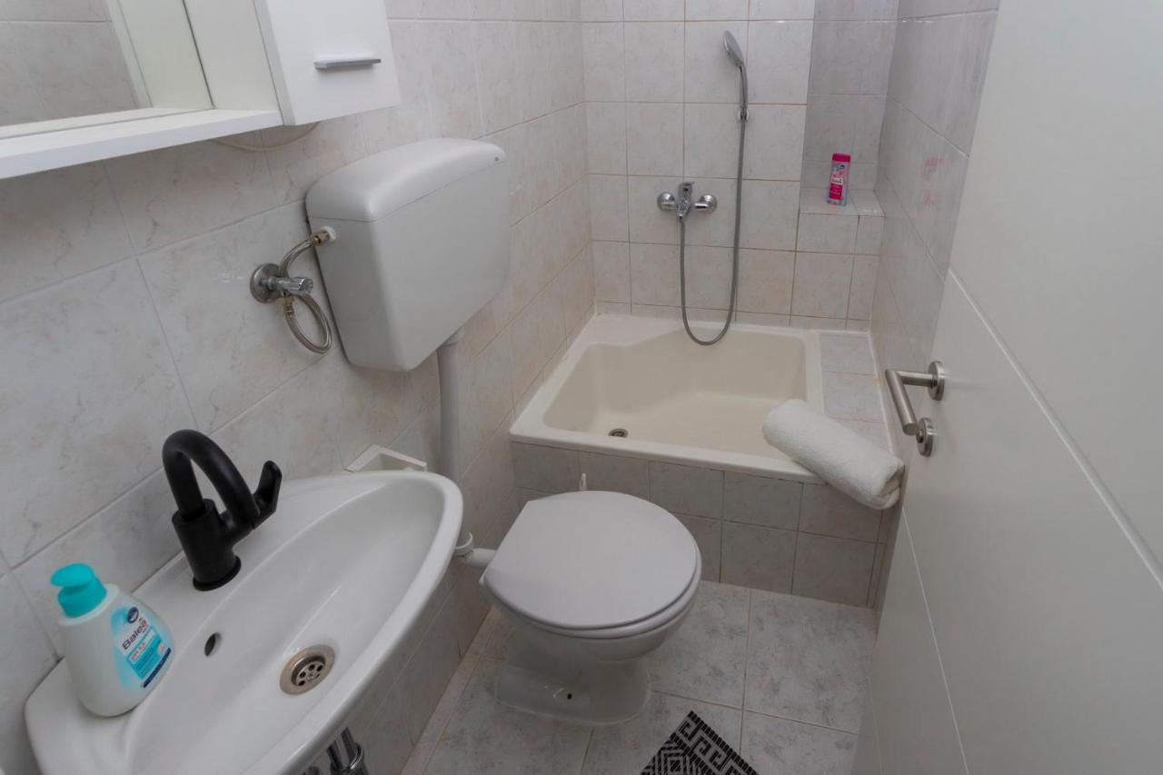 Apartamento Koko Makarska Exterior foto