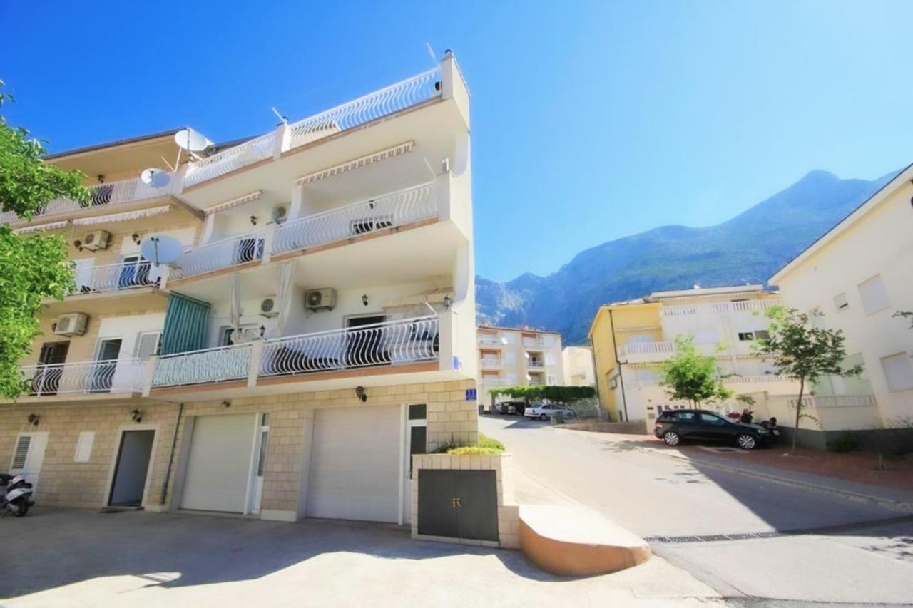Apartamento Koko Makarska Exterior foto