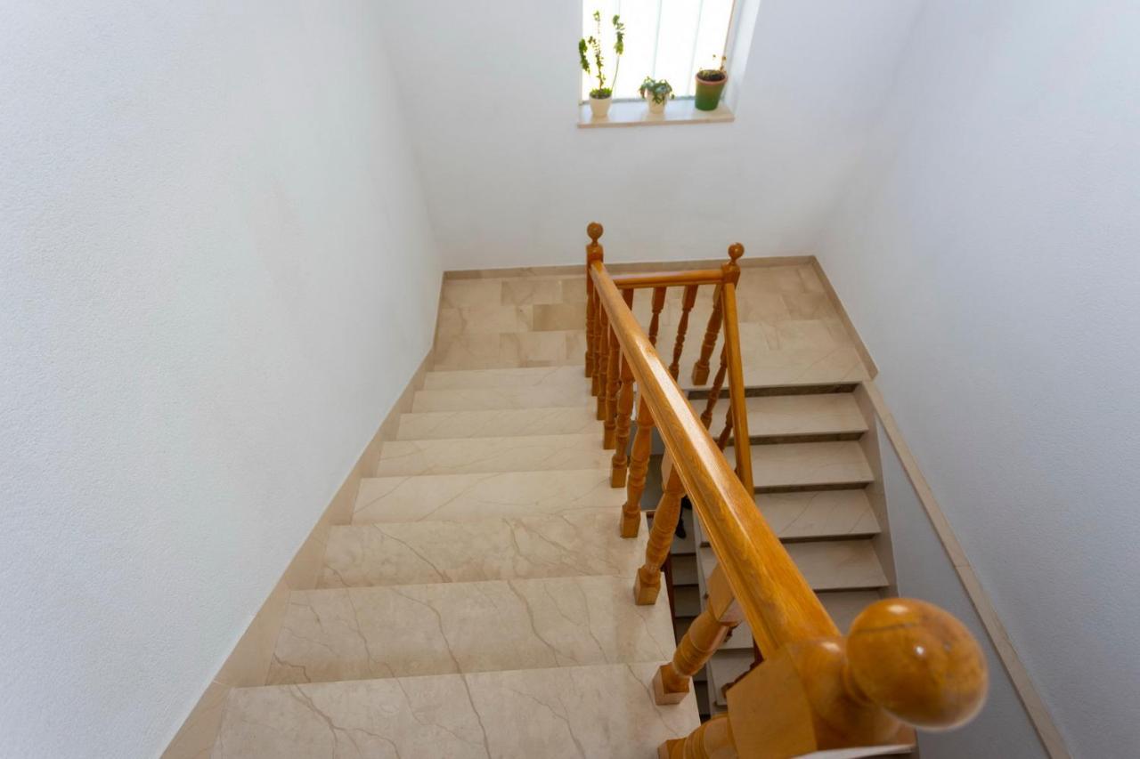 Apartamento Koko Makarska Exterior foto